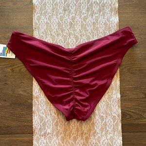 New! Cheeky bikini bottom